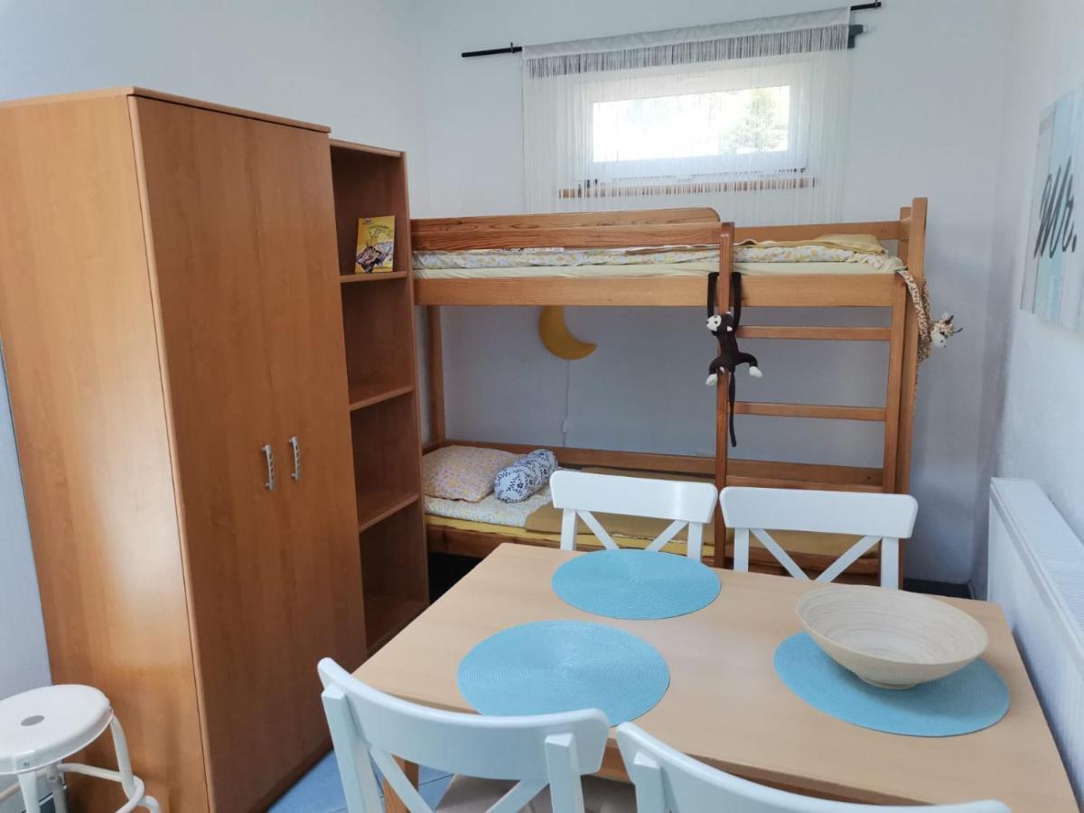 Villa Agroturystyka "Trzy Deby" W Sasinie à Sasino Extérieur photo
